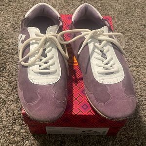 Tory Burch Suede Lilac sneaker
